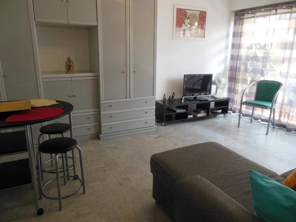 Appartement Silver La Regence Juan-les-Pins Rum bild