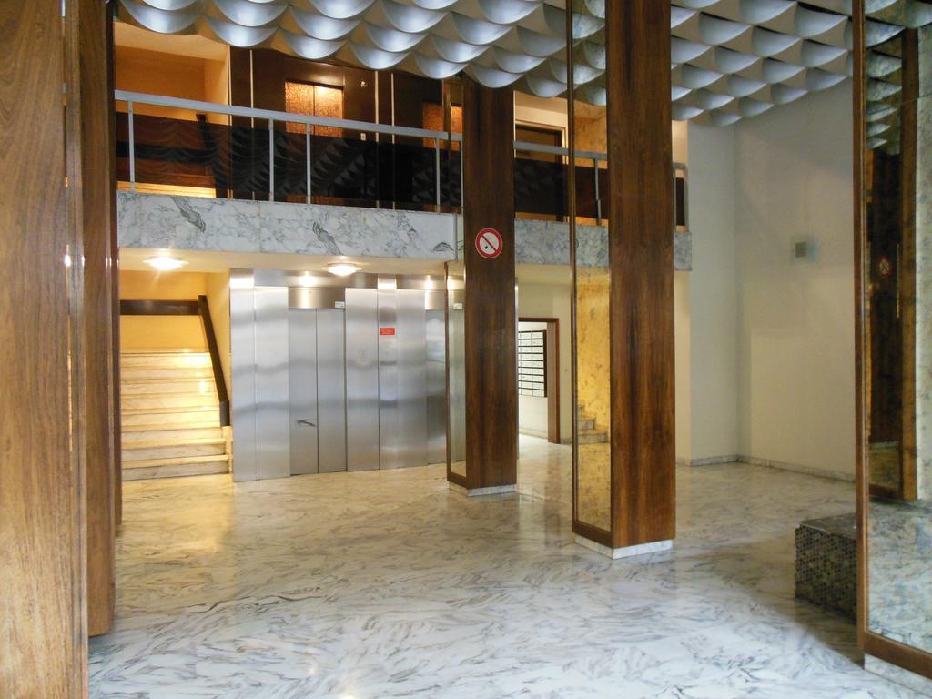 Appartement Silver La Regence Juan-les-Pins Rum bild