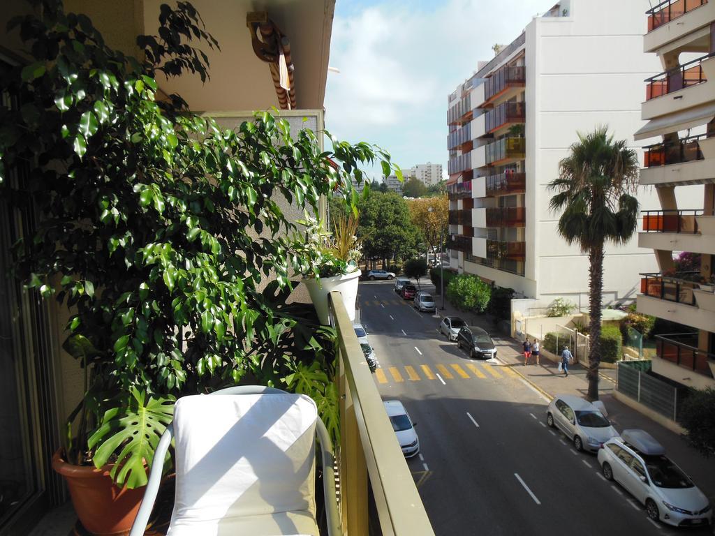 Appartement Silver La Regence Juan-les-Pins Exteriör bild